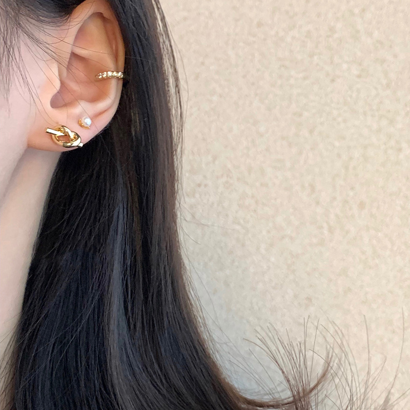Ear Studs Classification 1 Pair Simple Style Knot Plating Titanium Steel Ear Studs