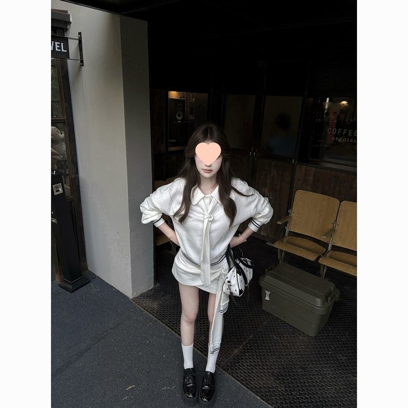 韩系新款小众不规则设计感上衣半身裙两件套秋季时尚感百搭套装女|undefined