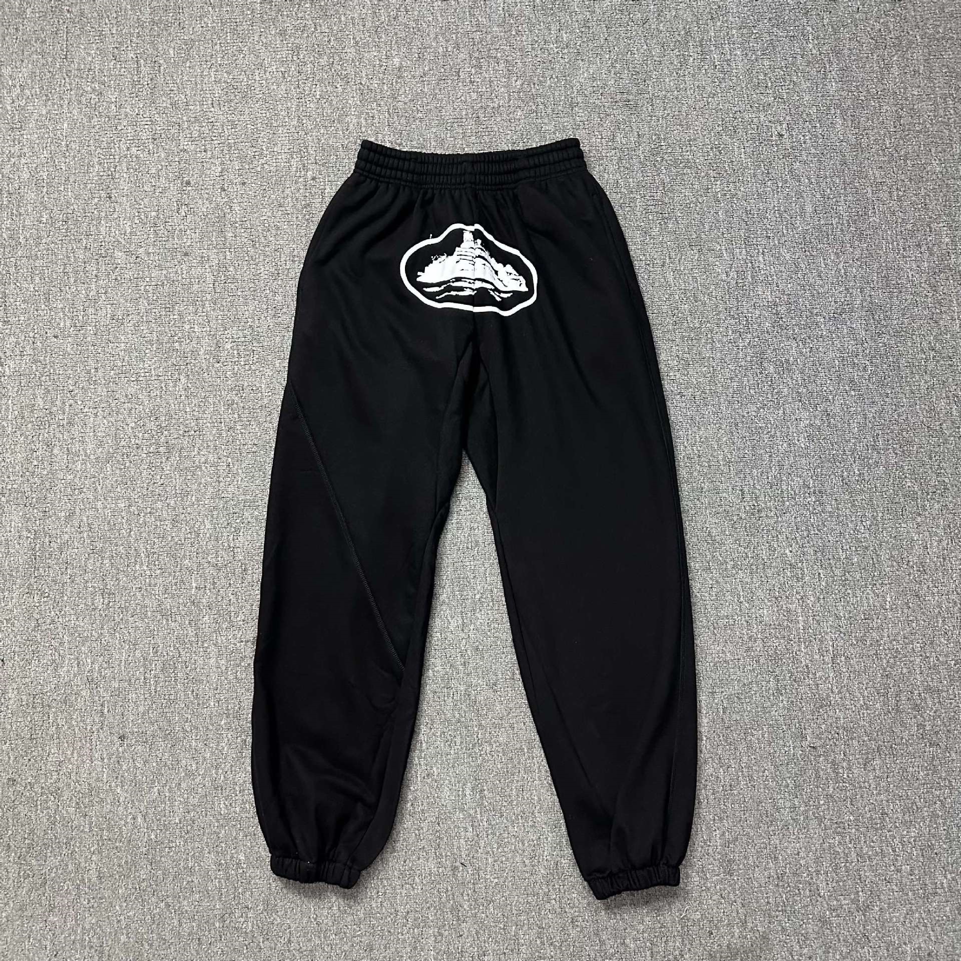 Corteiz Classic Series Barco con logo pantalones cortos INS tendencia hip-hop skate casual pantalones de cinco puntos para hombres y mujeres