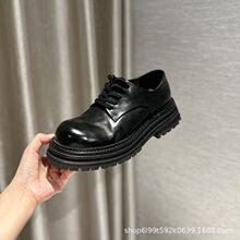 ��ŮС�����СƤЬŮ�ٴ�͹�ϵ����ЬӢ���WԺ�L��ɫ�����R��Ь