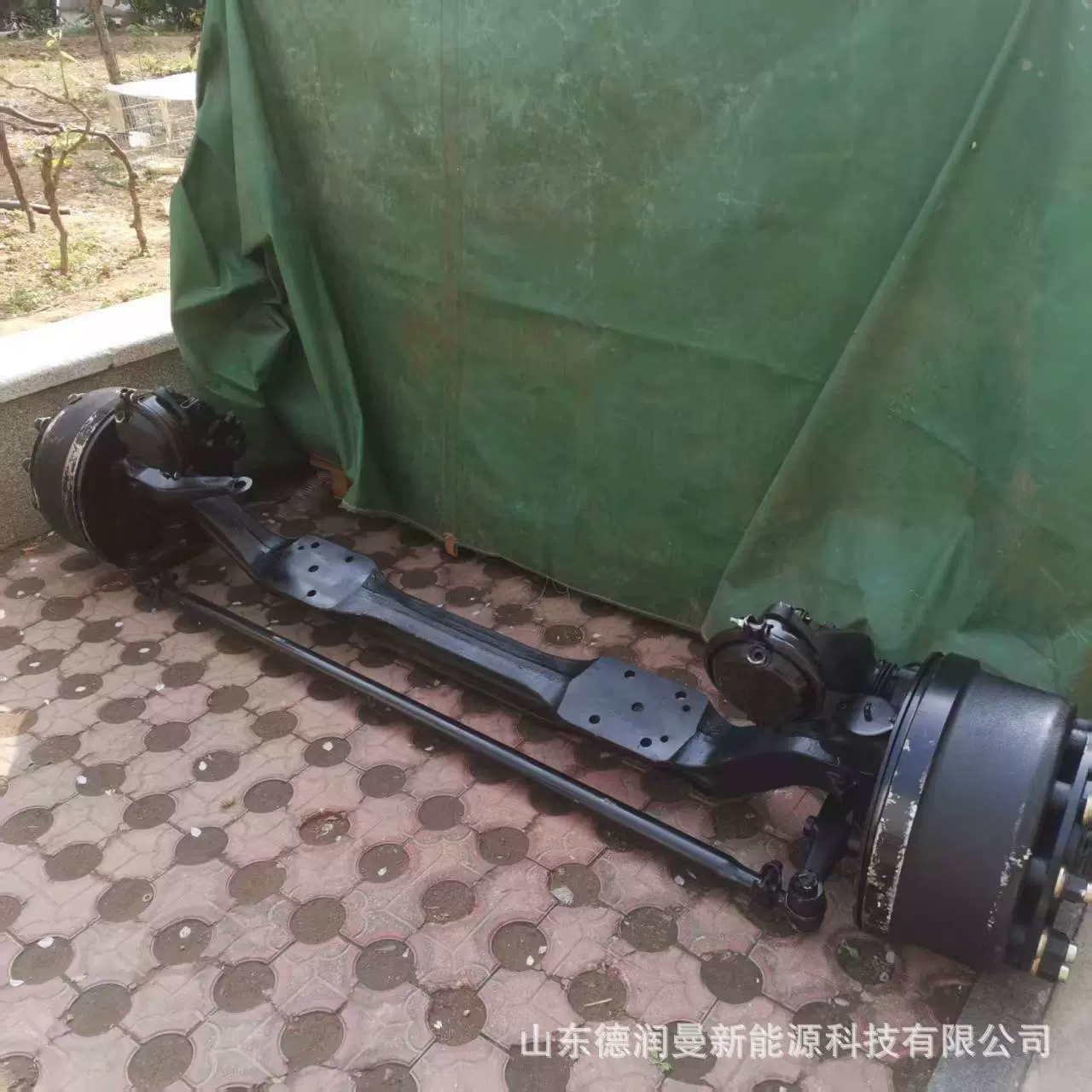 解放JH6前桥总成（带拉杆，制动鼓，分泵）