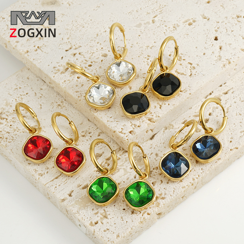 Orecchini a bottone in acciaio inossidabile con zirconi, oro, titanio e diamanti_voghion.com