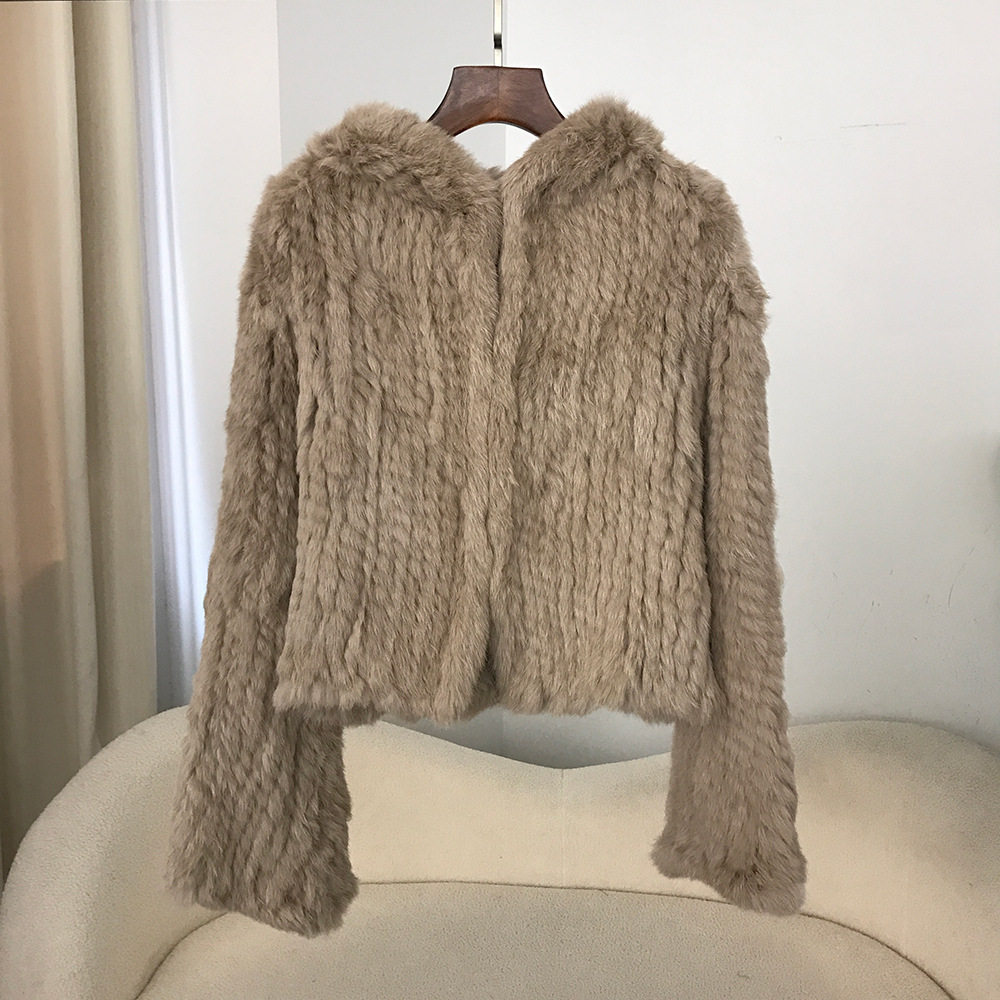 Abbigliamento da donna Nuovo autunno e inverno Criptato ispessito fatto a mano a doppia faccia tessuto con cappuccio corto in pelliccia di coniglio per le donne stile giovane_voghion.com