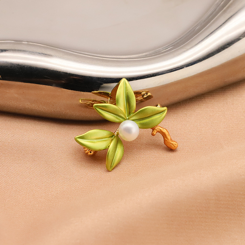 Broche de perlas naturales de agua dulce para Mujer Accesorios de PIN de ramillete verde fresco del todo fósforo hojas vintage productos de alta gama