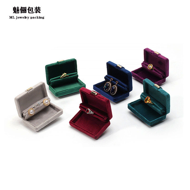 新款现货创意钻戒对戒耳钉盒绒面盒便携首饰盒拍照戒指盒