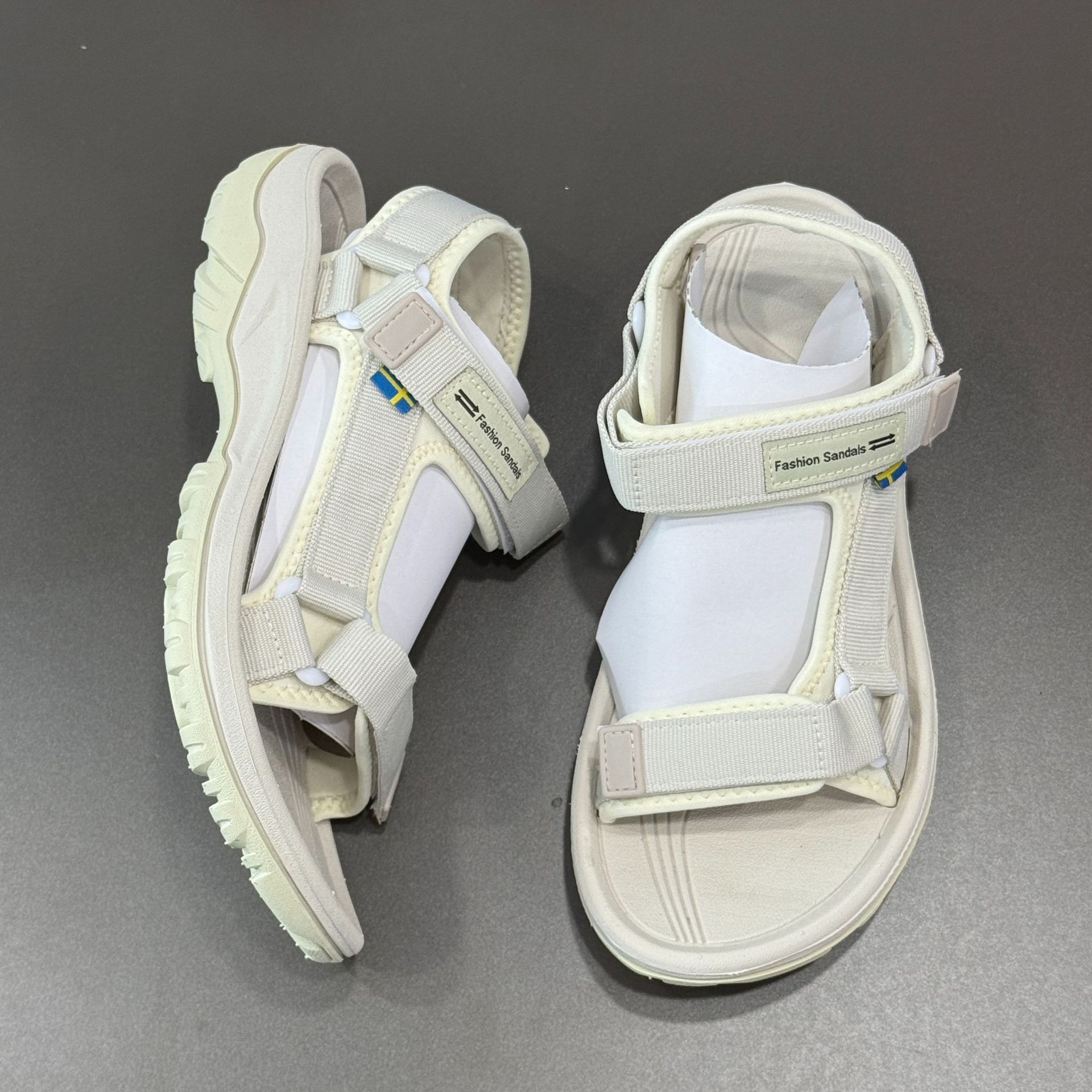 Foreign trade Korean women's height increasing shoes platform shoes new thick-soled women's classic fashion women's beach shoes in stock wholesale