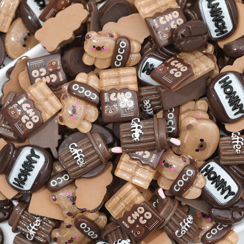 Cristal de dibujos animados Pan Oso cabeza resina accesorios DIY rojo neto joyería crema pegamento hecho a mano accesorios para el cabello caja del teléfono