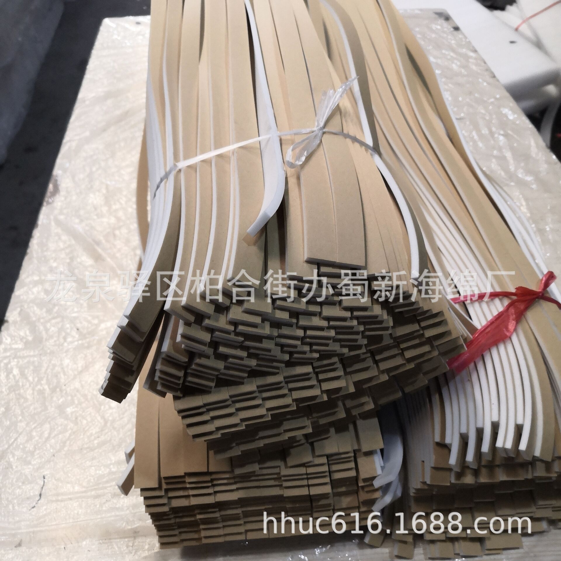 供应工业用自粘密封泡棉条/填缝用缓冲减震泡沫条/抗震密封海绵条