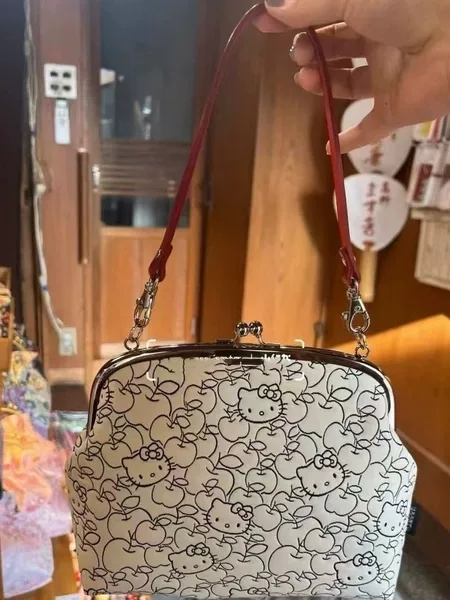 The Same Kyoto Limited Hellokitty Gold Bag, Cute Sanrio Coin Purse, Printed Handbag, Id Bag