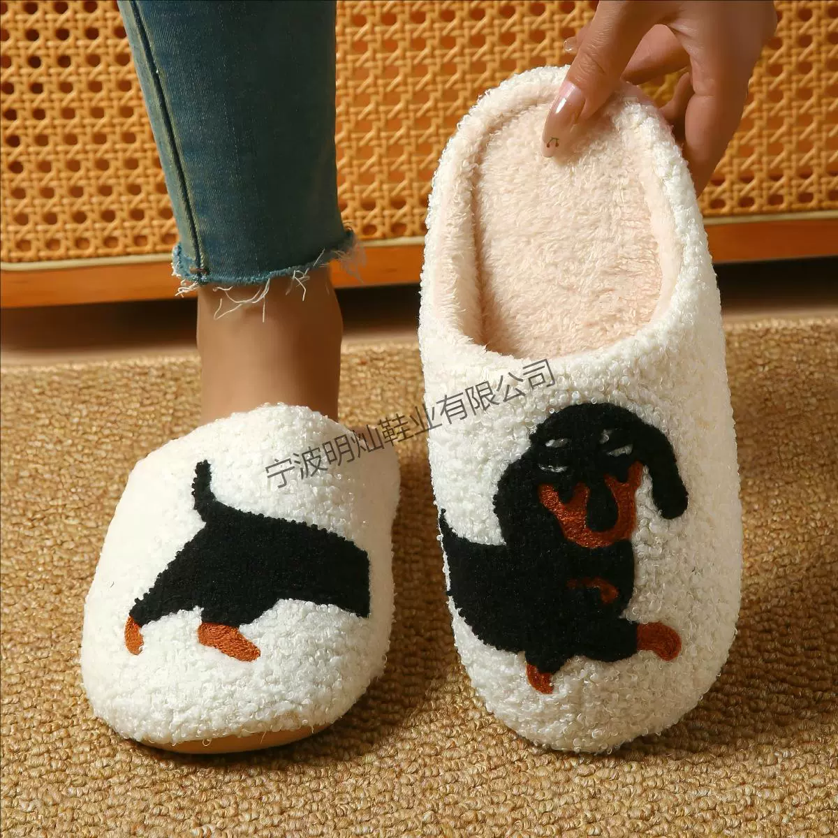 Осенне-зимние повседневные домашние тапочки с мультяшным котом, теплые, нескользящие, легкие, закрытые, для дома и улицы, хлопковые тапочки для беременных оптом