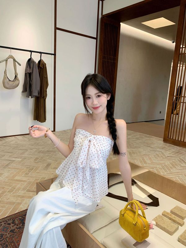甜辣妹红色波点蝴蝶结抹胸背心女夏季法式小众显瘦无袖短款小上衣|undefined