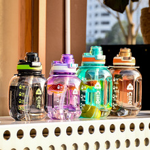 ϣ��ˮ�����������ܱ�����Ů�W���ļ��㱳���y�����\��ˮ�؇���Ͱ