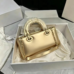 �¿�߼����������Ůʽ�¿���Іμ�б��������M����������