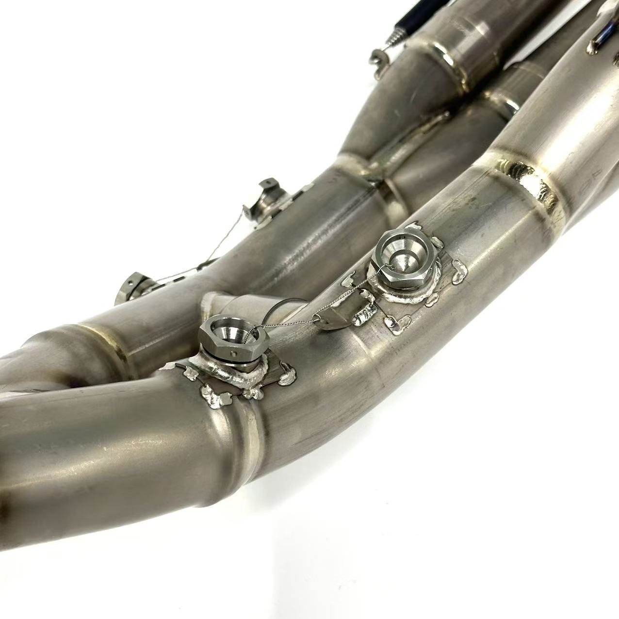 BMW S1000XR/M1000XR modified front section, BMW S1000XR Akrapovic front and middle section, titanium alloy front section