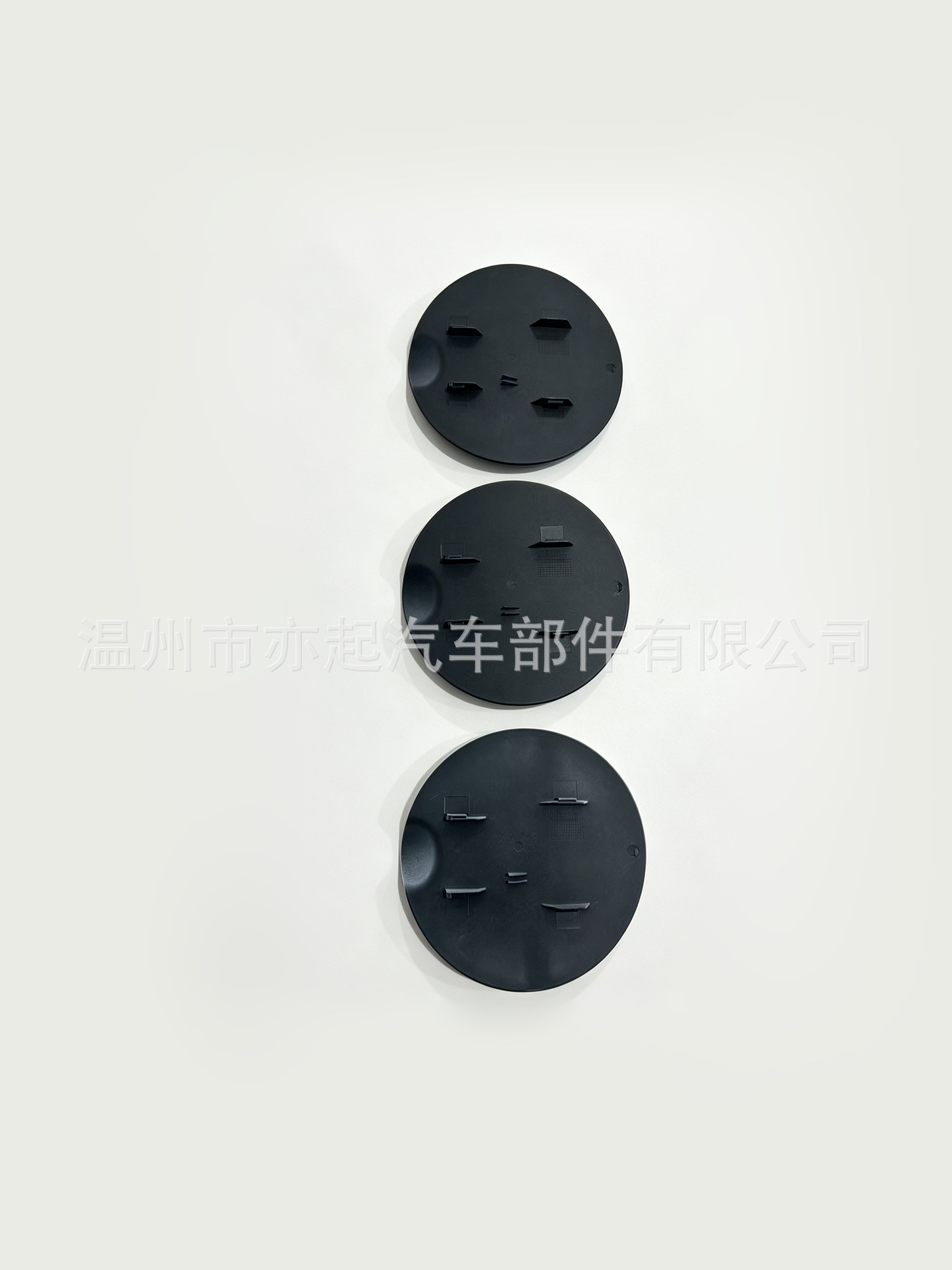 FL3Z99405A26BPTM is suitable for 15-20 Ford F-150 and 17-25 fuel tank outer cover decorative cover