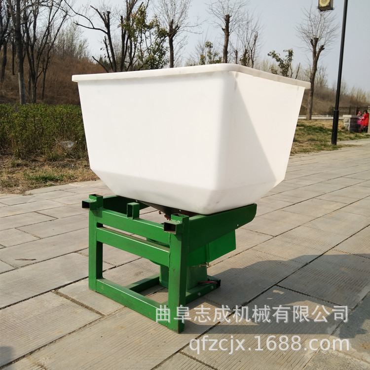 志成生产悬挂式农用撒肥机 颗粒化肥抛撒机 电动施肥器