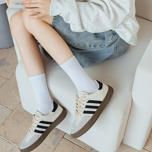 Socks for women, mid-calf, autumn and winter, couple, black and white, plain color, high socks, ins fashion socks, men's cool and handsome, retro, comfortable 