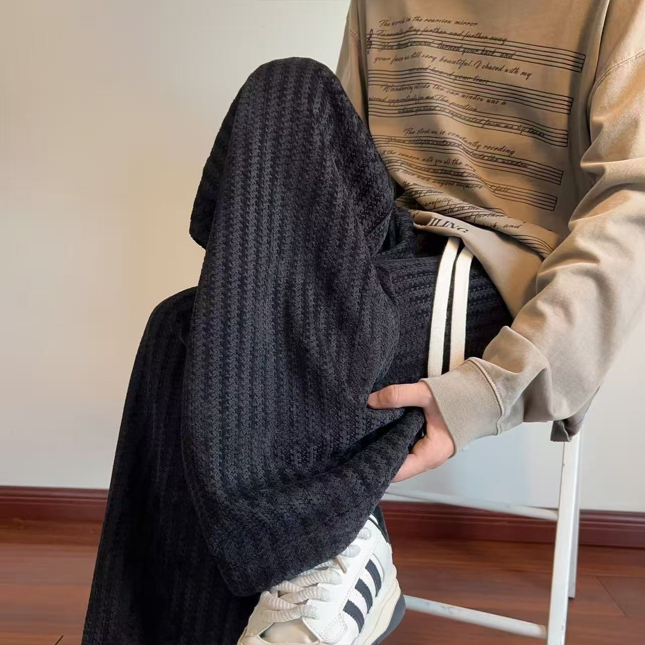 Pantalones deportivos casuales para hombres otoño y invierno marca de moda transfronteriza estriada de punto suelta rectos pesados pantalones