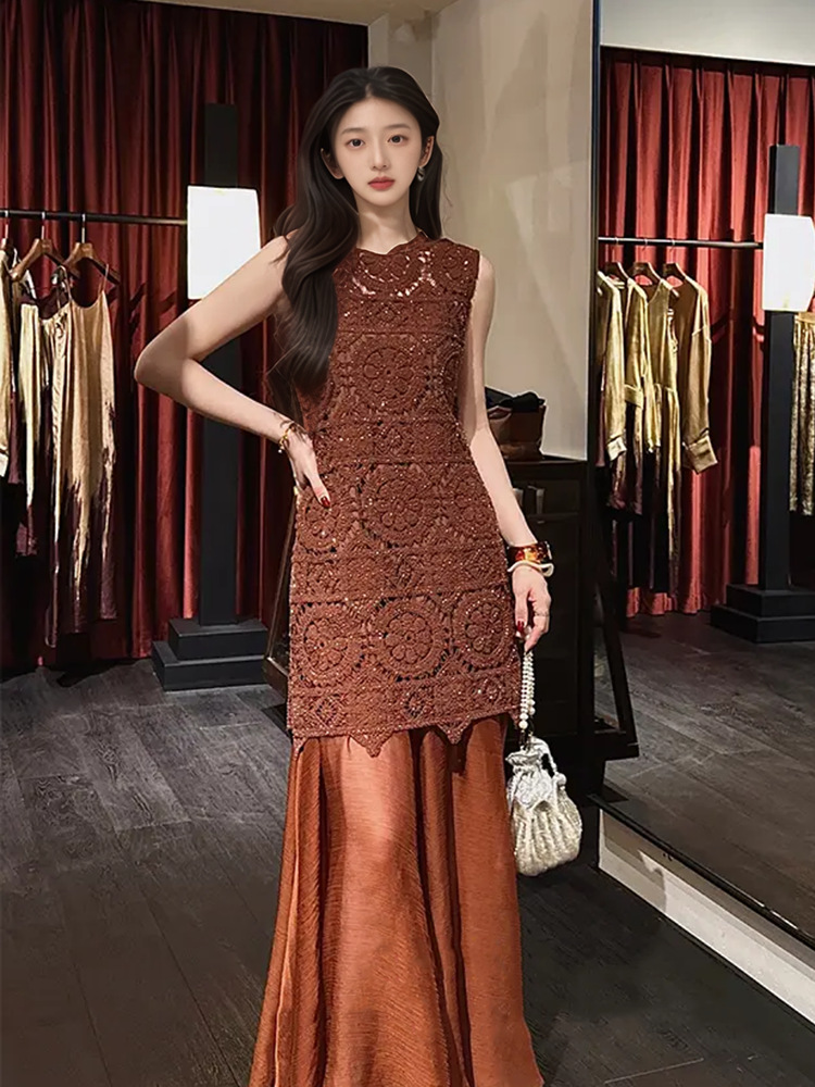 Đầm maxi nữ thêu ren chắp vá phong cách chinoiserie tay ngắn — Màu đỏ san hô, Màu trắng be