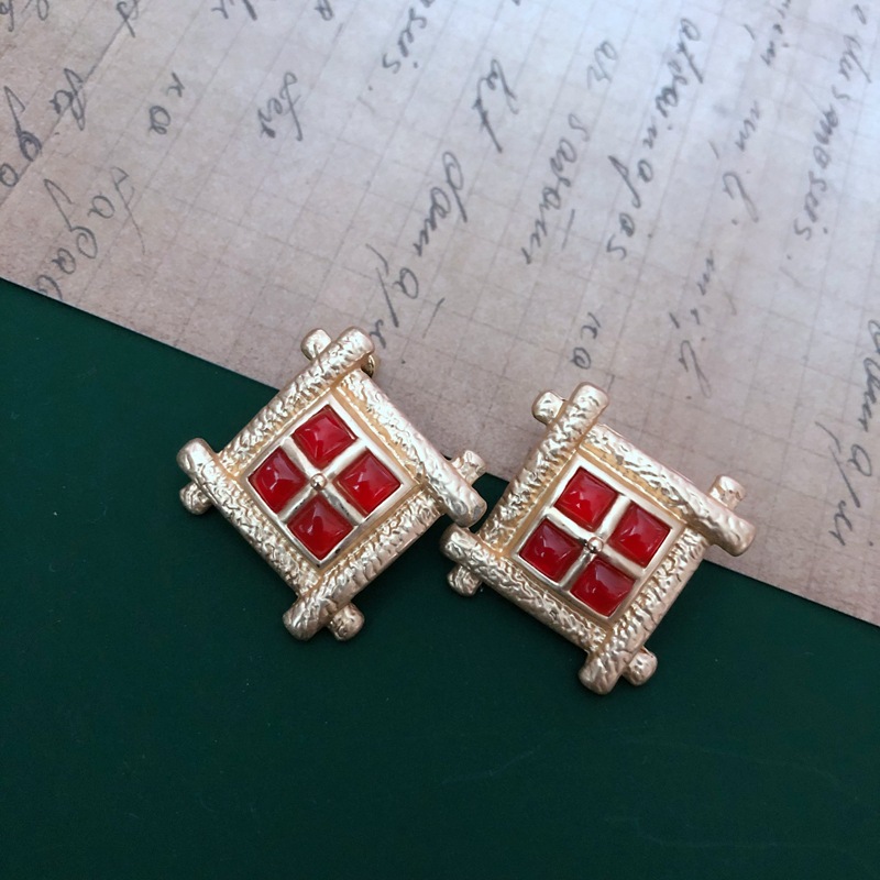 Aretes Retro De Esmalte Rojo display picture 3