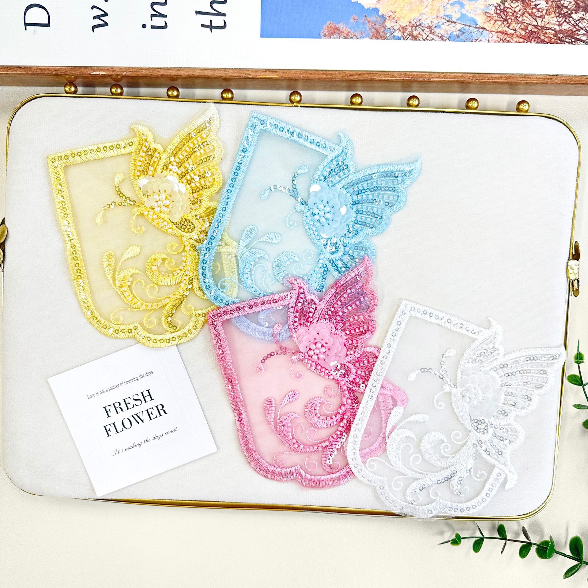 Inventario creativo de forma especial sequinilla falsa bolsillo accesorios de ropa malla bordado calcomanías primavera y verano ropa de mujer decoración de ropa infantil image 5