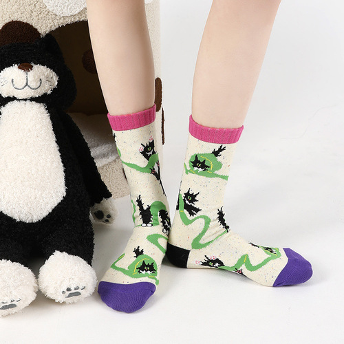 Spring and Autumn New Product Ladies Fried Cat Cute Cartoon Socks Non-slip Sweat Absorbent Deodorant Mid-Tube Home Floor Socks