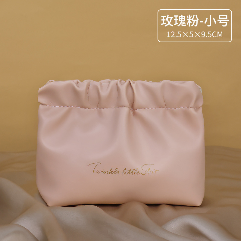 Rose Story pu bolsa de cosméticos impermeable de gran capacidad, sensación avanzada de viaje, pequeña bolsa de mano portátil de estilo ins portátil para mujer