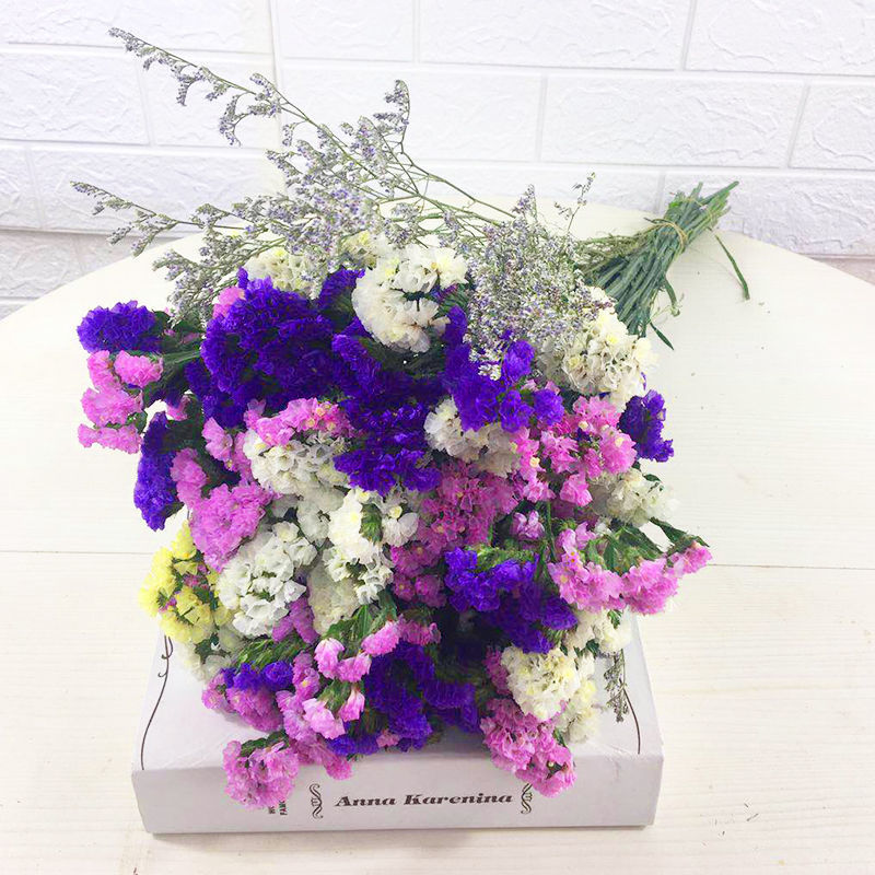 짙은 보라색, 분홍색, 노란색, 흰색 30개 + 연인의 풀 - 둥근 배꼽 꽃바구니 포함