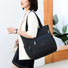 女士单肩包;女士斜挎包;女士手提包