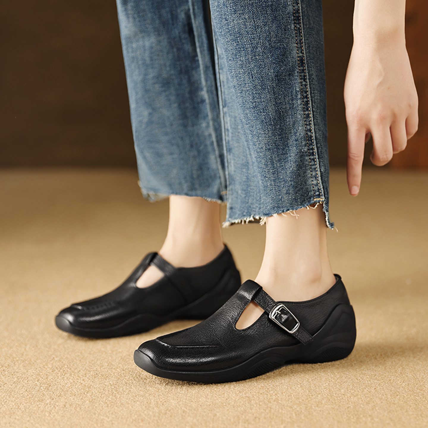 Giày Mary Jane nữ quai ngang khóa T, da cừu, gót thấp 4 cm, đế mềm — đen