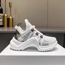 老爹鞋女2025新款百搭明星同款弓形厚底ins潮系带增高休闲运动鞋