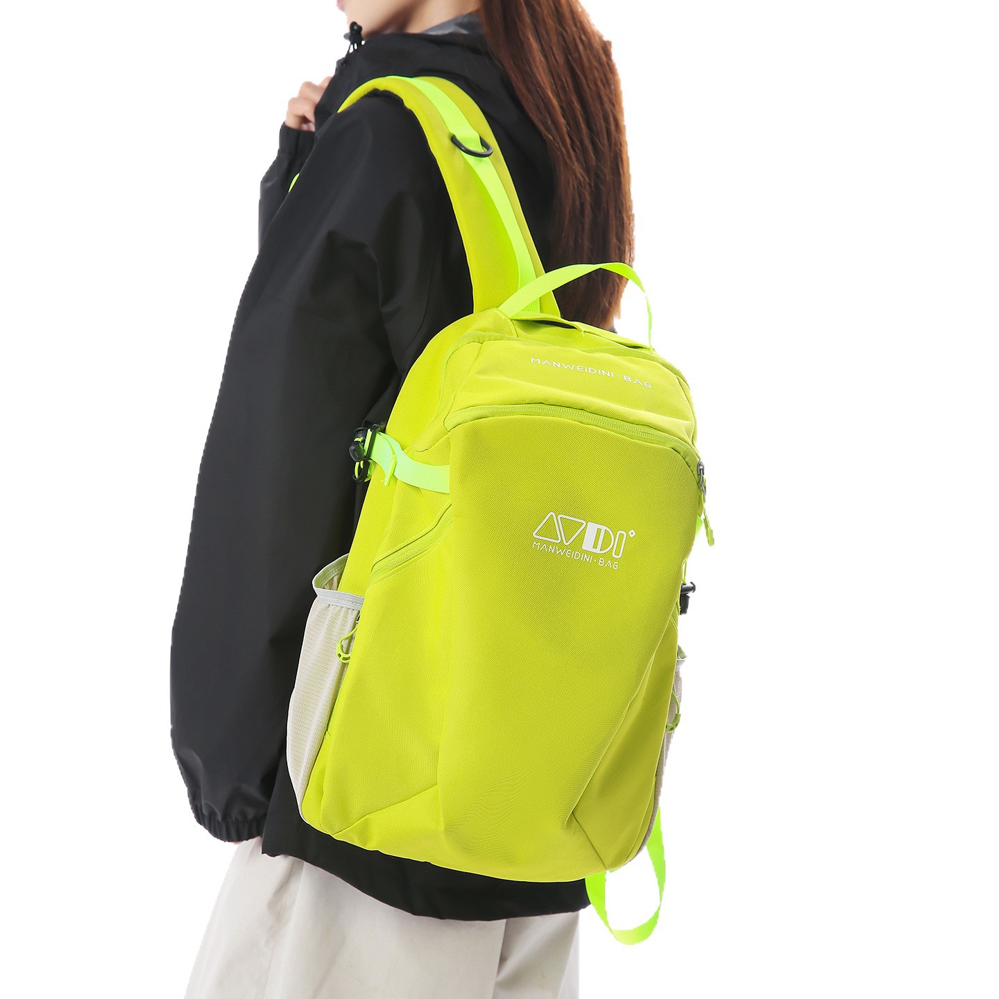 Otoño al aire libre Mochila de montaña Mochila de bicicleta de gran capacidad Mochila de moda versátil 2025 nuevo