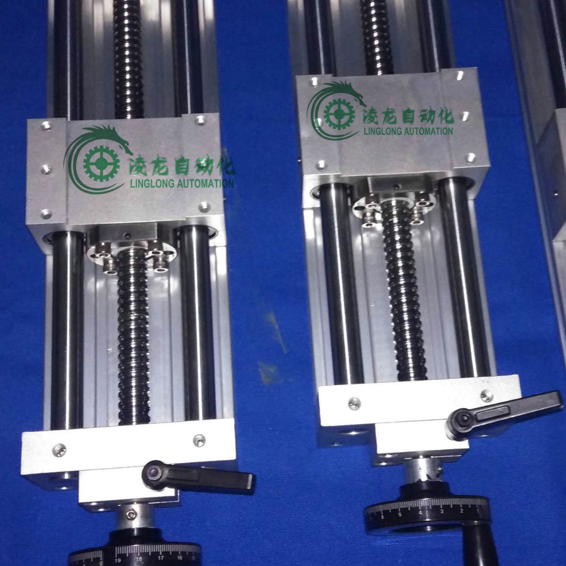 ����λ��ƽ̨ �ֶ��ƶ���е��̨ �ֶ�XYZ���Ų̛̉ �����ֶ���̨X