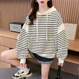 2024秋季新款港风小清新条纹连帽衫卫衣女韩版潮宽松时尚百搭外套