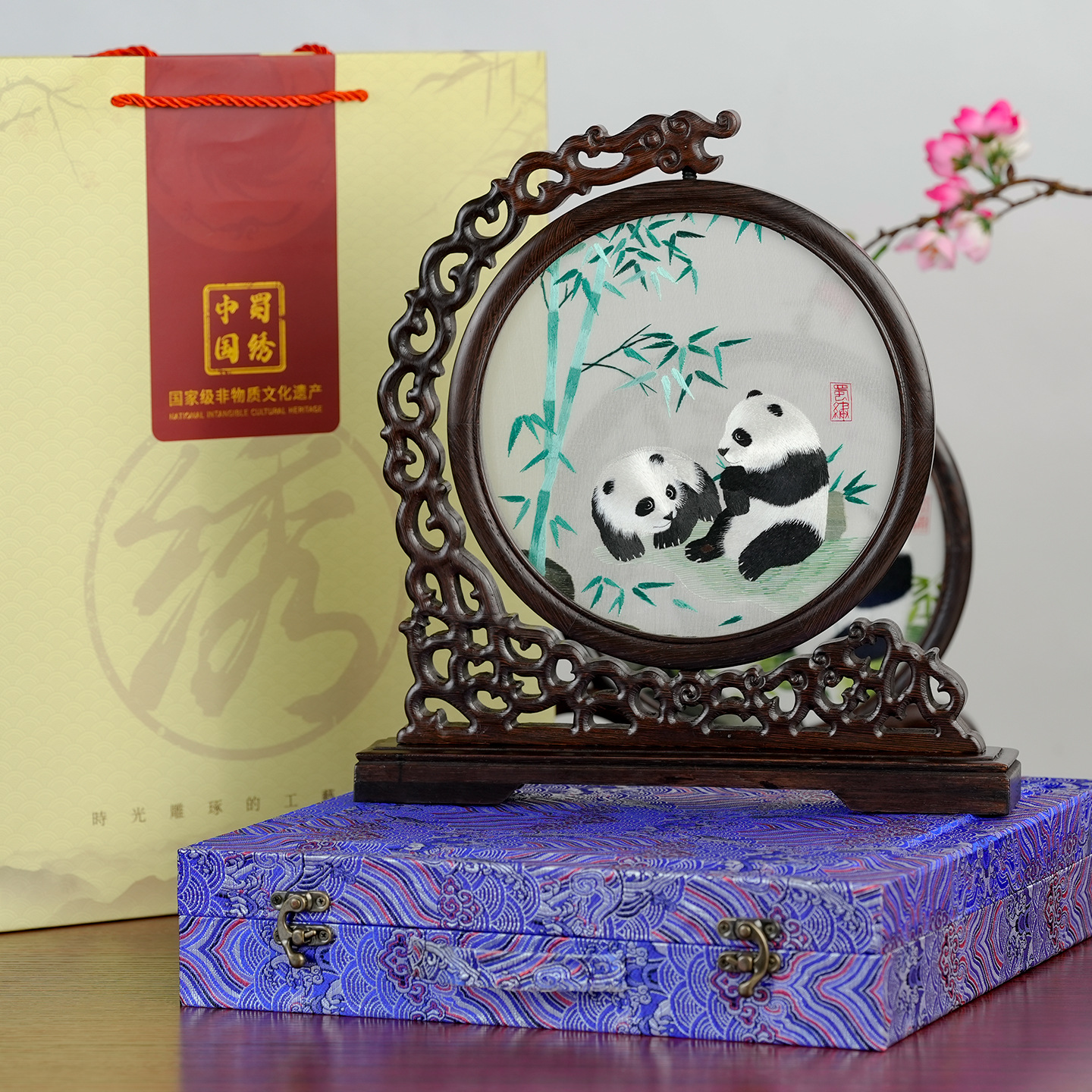 蜀绣手工刺绣双面绣熊猫摆件中国风礼物送老外四川成都特色伴手礼