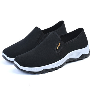 Spring popular men's Beijing cloth shoes slip-on soft bottom soft surface non-slip wear-resistant mountaineering bottom comfortable breathable
