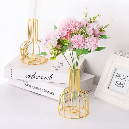 Simple floral vase dried flower decorative arrangement flower metal container photography flower stand craft iron wire hydroponic plant vase