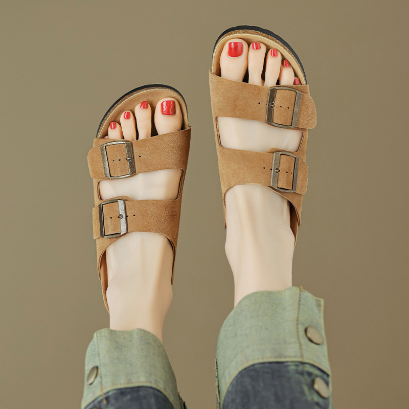 2025 nuevos zapatillas de verano de alta sensación de soleas gruesas Bocken zapatillas de ropa exterior casual