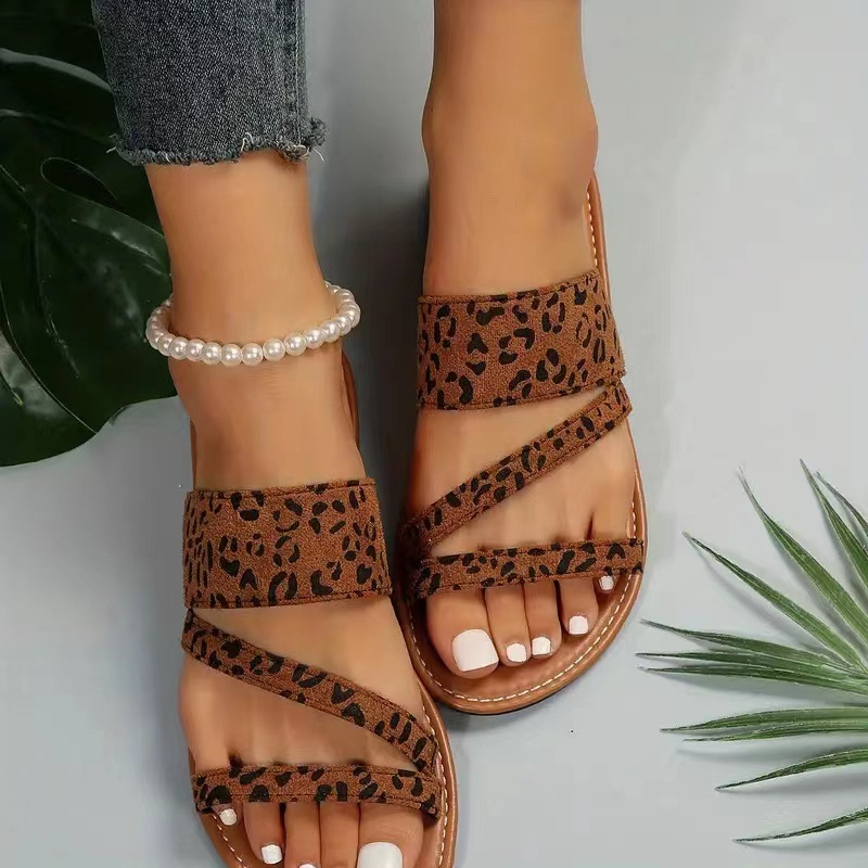 Women's Vintage Style Vacation Leopard Round Toe Flats display picture 4