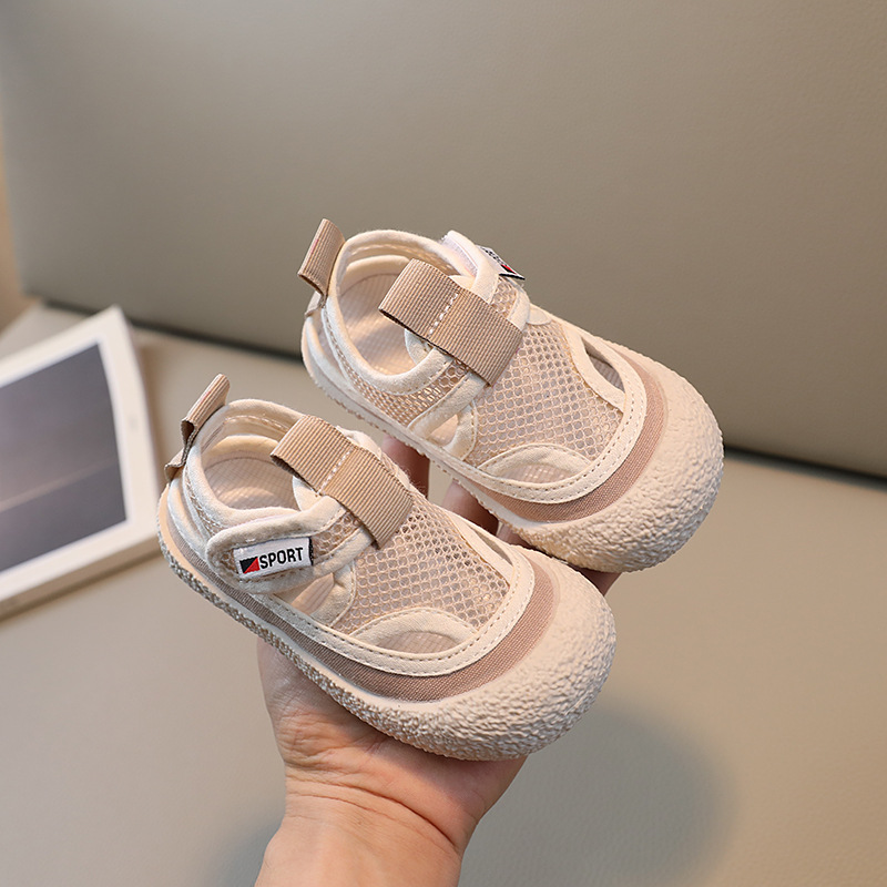 Koreansk version av halvsandaler för barnbröd för våren/sommaren 2022, pojkar och flickor, mjuk sula låg topp enkelmesh_voghion.com