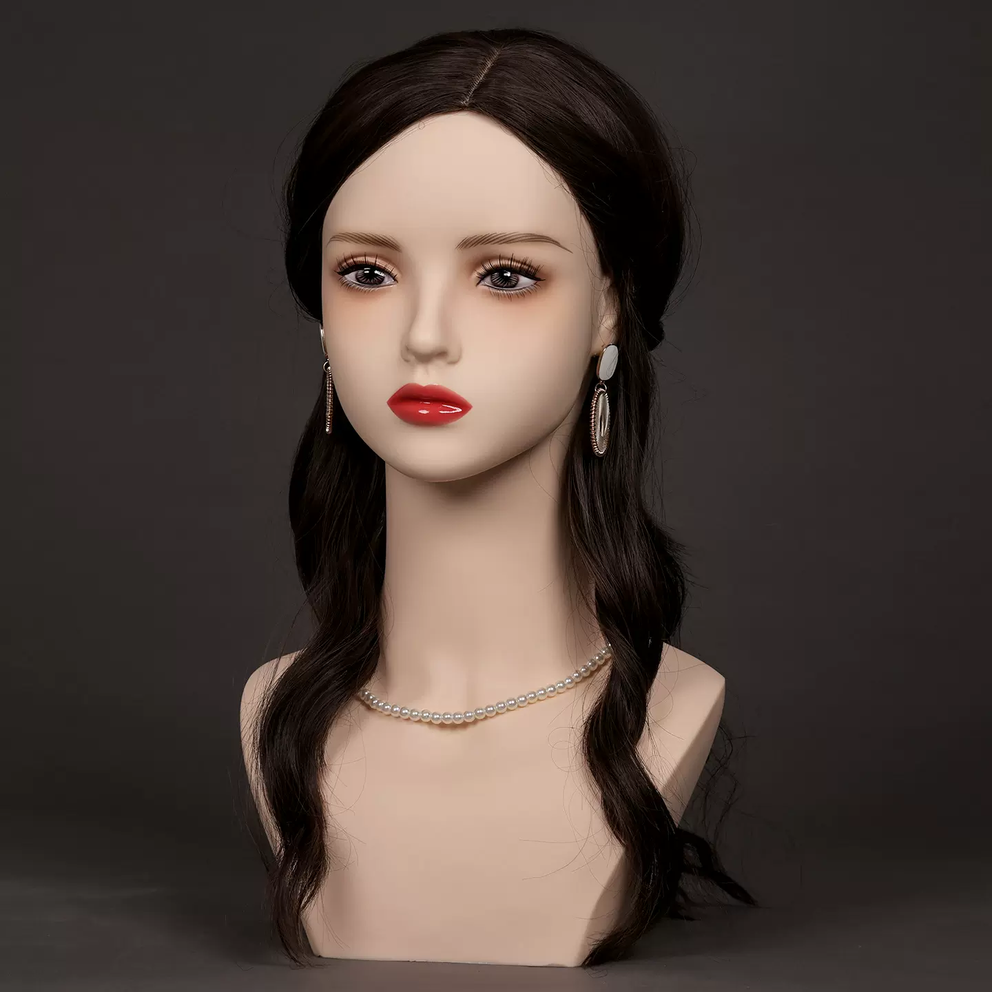 假发店化妆头模 cos动漫女仿真人假发店模特耳环饰品拍照展示道具