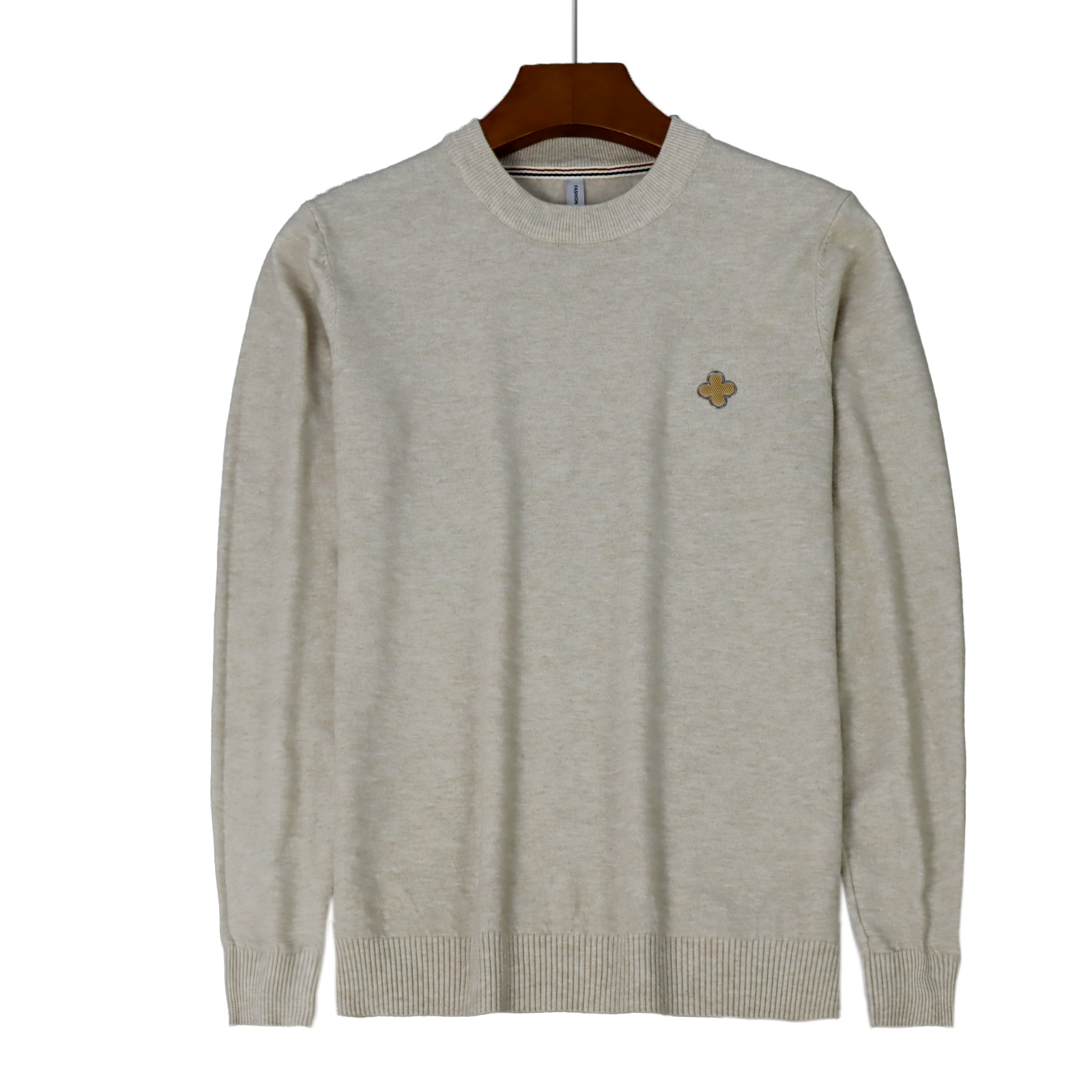 Men's Clothing 2024 Korean trend super soft cashmere badge design knitted round neck sweater men's autumn slim warm top bottoming shirt_voghion.com