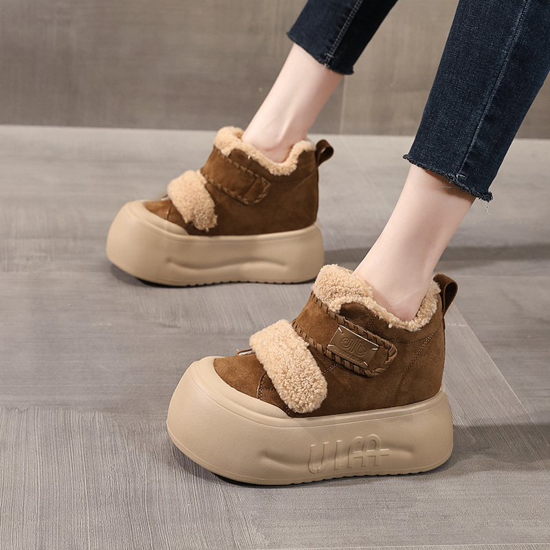 Giày boot nữ cổ cao lót lông cừu đế dày tăng chiều cao, dán Velcro — màu đen