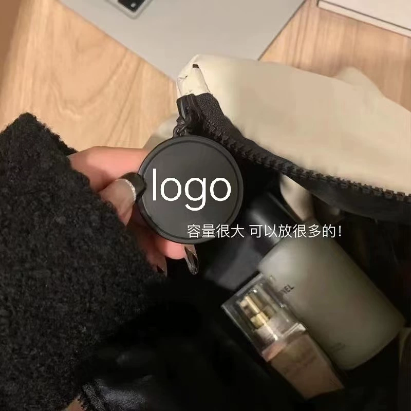 Стильная косметичка с пухом, organizer bag, стиль Chanel