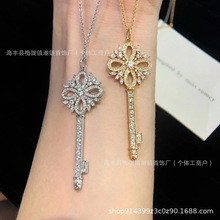 ��Tѩ��耳���Ů�p���荝M����ѩ������ë���Ů�ʹ��Pβ耳�