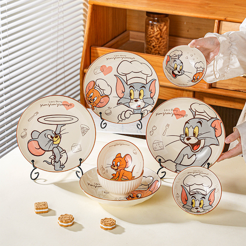 Tazón de cerámica de gato y ratón 2025 nuevo juego de tazón tazón de arroz de dibujos animados tazón de arroz de alto valor para comer