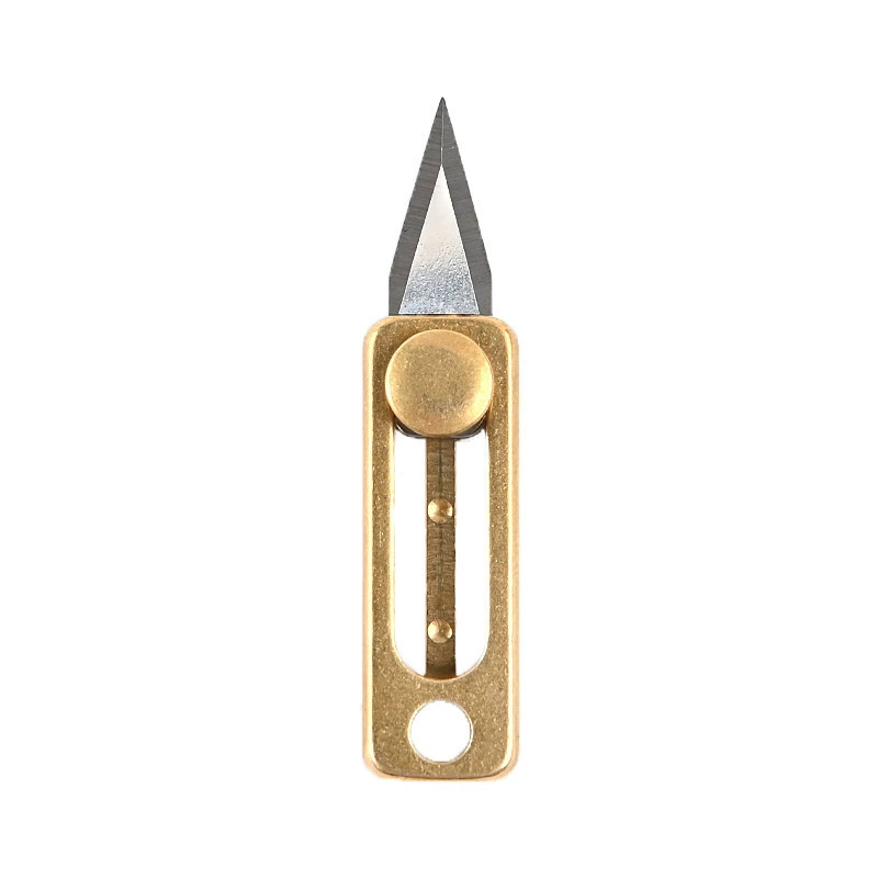 Small sharp pocket knife, keychain