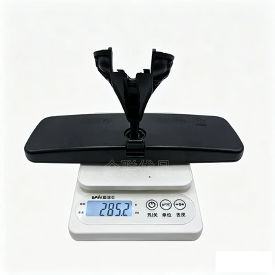 Touran, New Polo, and — Rearview mirror/rearview mirror