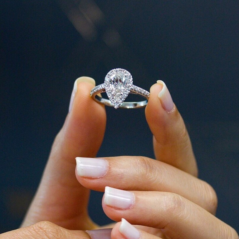 Explosive Creative Sparkling Water Drop shaped Zircon Wedding Ring Women's Jewelry Luxury_voghion.com