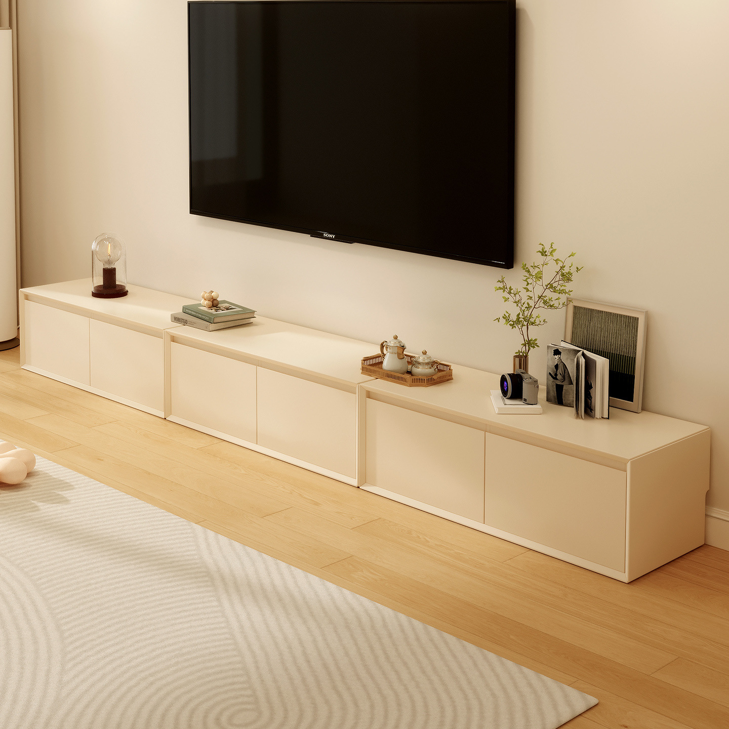 Gabinete de televisión sala de estar doméstica 2025 nuevo tipo de casa pequeña crema viento suelo almacenamiento armario de almacenamiento en un gabinete de televisión